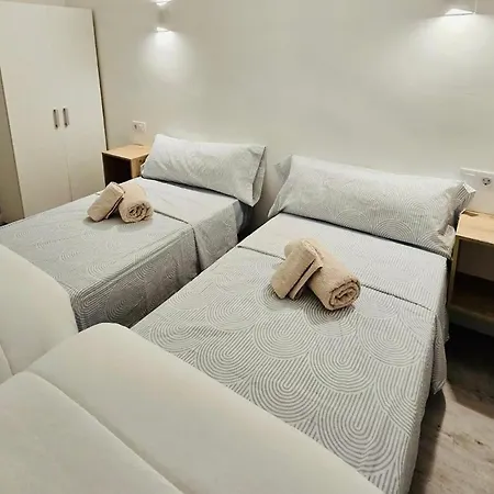 Vakantiehuis Modern Sea-view Stay, *
