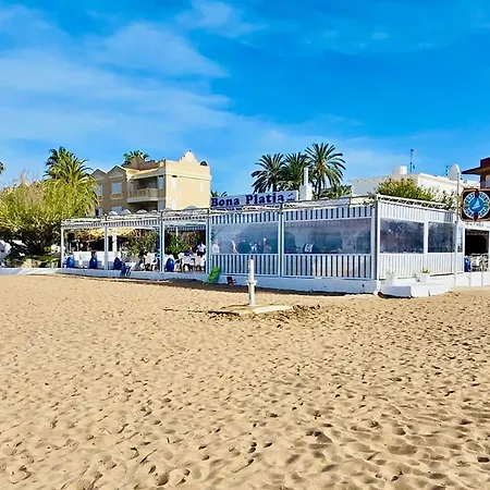 Vakantiehuis Modern Sea-view Stay, *