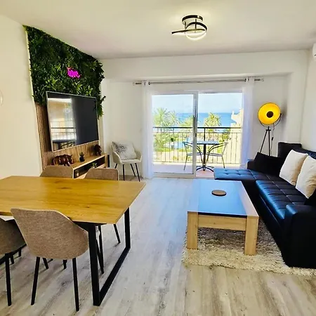 Modern Sea-view Stay, * Dénia