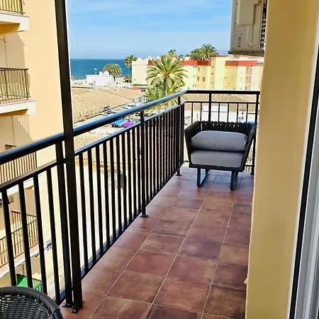 Vakantiehuis Modern Sea-view Stay,