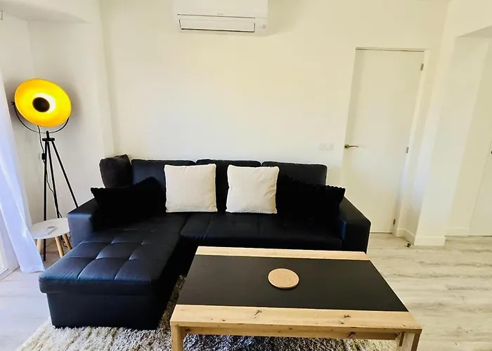 Casa vacanze Modern Sea-view Stay, *